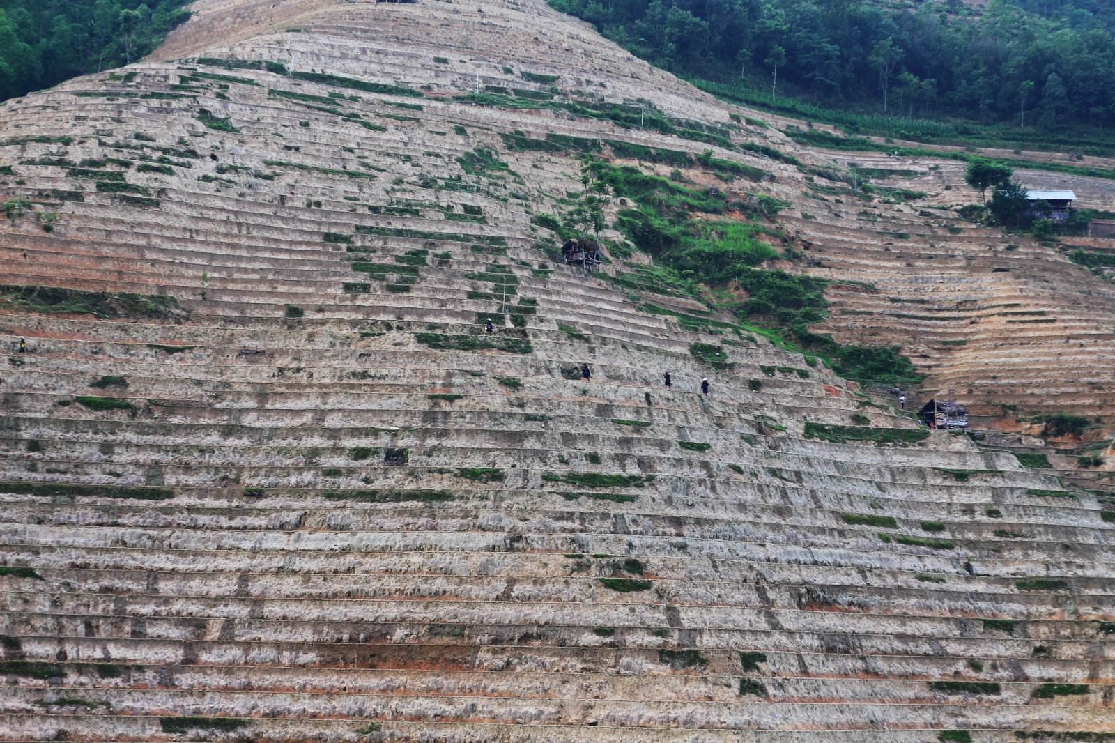 Cycling and Kayaking Tour on the Cao Bang Trail 8 Days